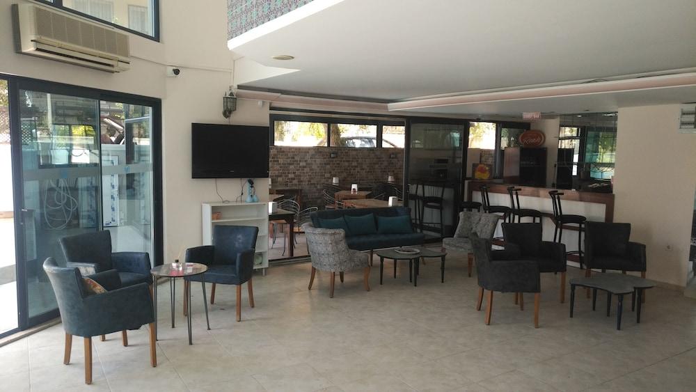Baris Suite Hotel Kusadası Zewnętrze zdjęcie