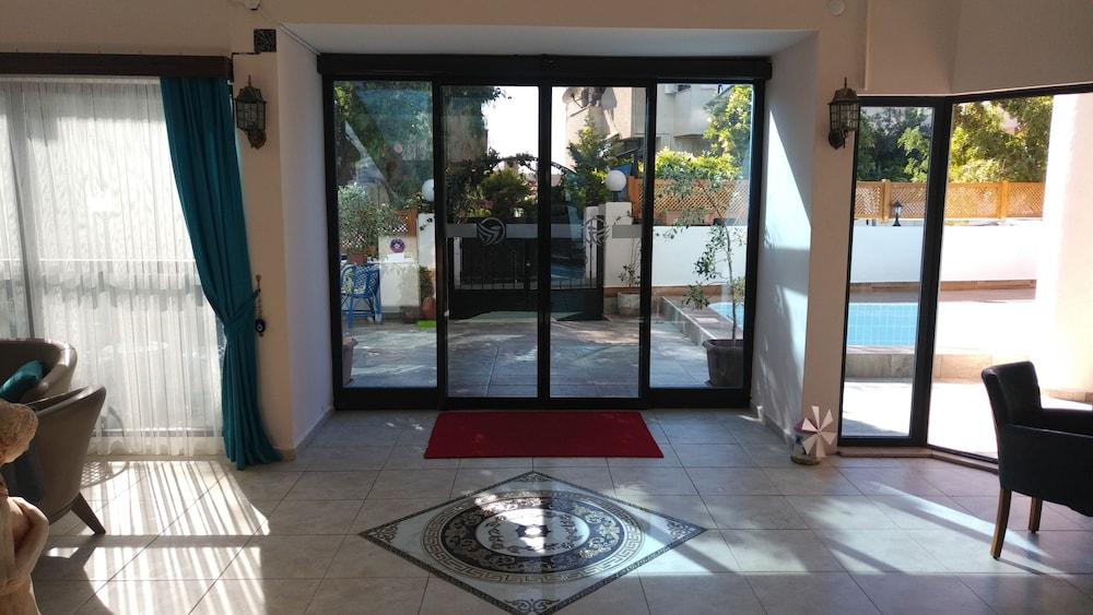 Baris Suite Hotel Kusadası Zewnętrze zdjęcie